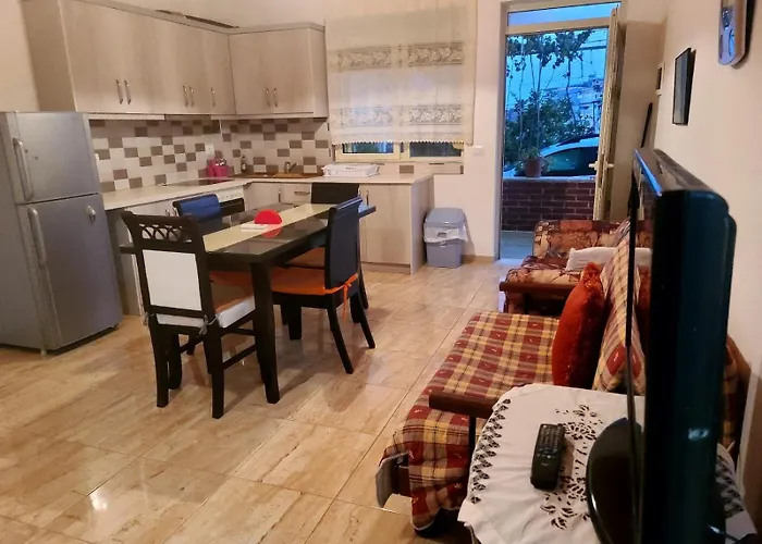 Zejnati Home Saranda